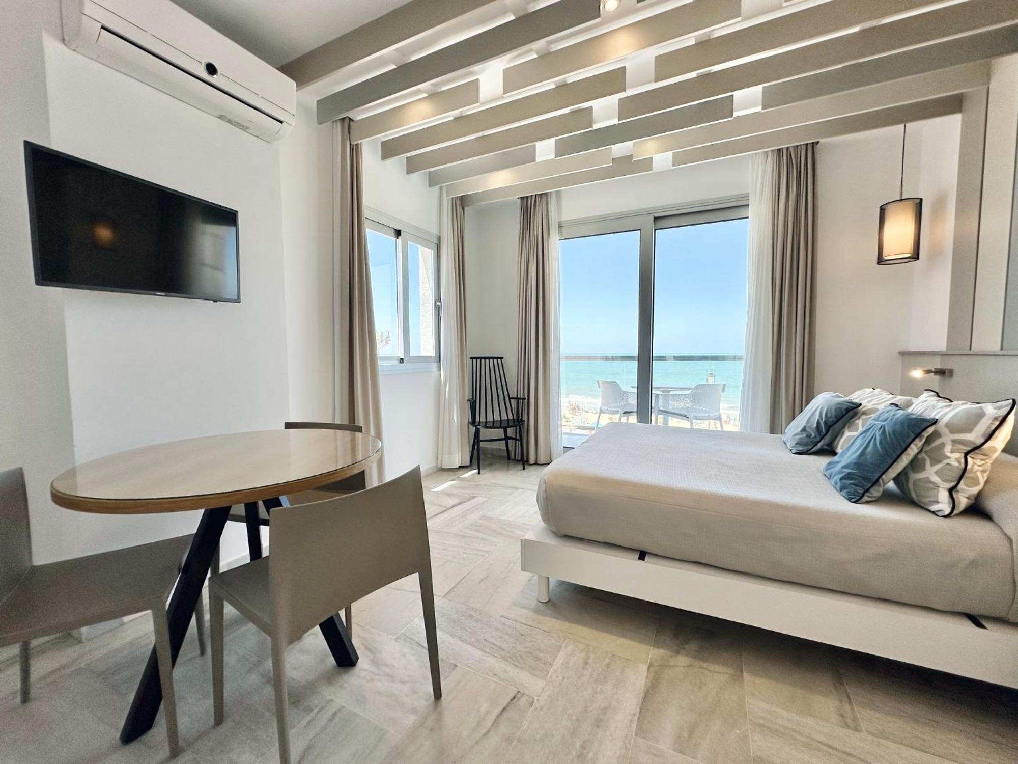 Estudio con vistas al mar (2 adultos)